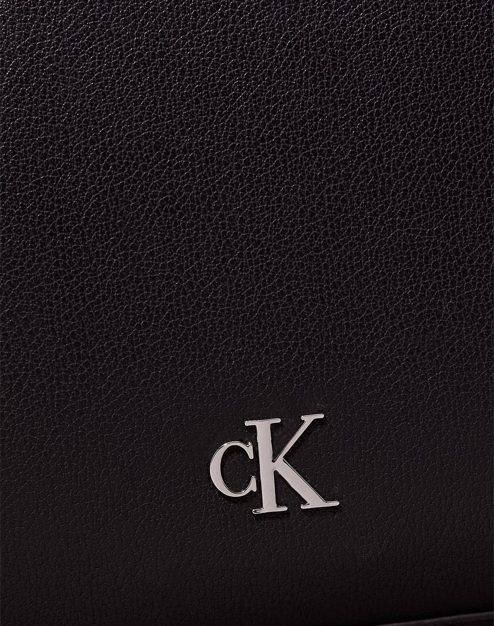 CALVIN KLEIN MINIMAL MONOGRAM SLIM TOTE34 (Rozměry: 42 x 33 x 8 cm)