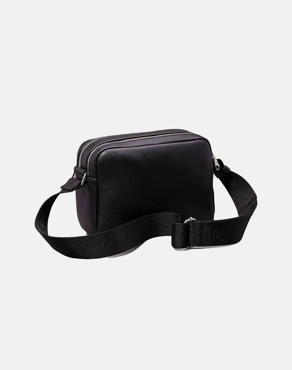 CALVIN KLEIN OVER WEBBING CAMERA BAG21 PU (Rozměry: 21 x 16 x 9 cm)