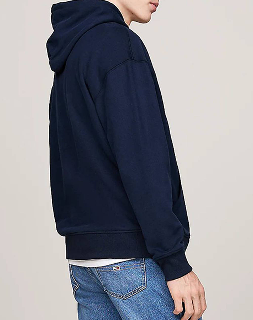 TOMMY JEANS TJM REG TJ FLAG CREST HOOD EXT