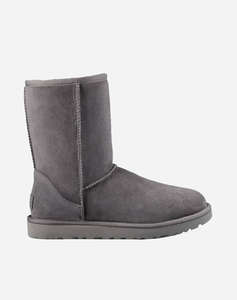 UGG Classic Short II