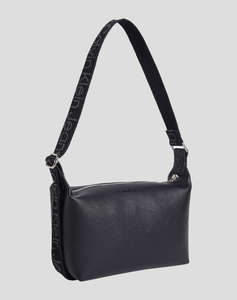 CALVIN KLEIN ULTRALIGHT SHOULDERBAG22 PU (Rozměry: 22 x 15 x 10 cm)